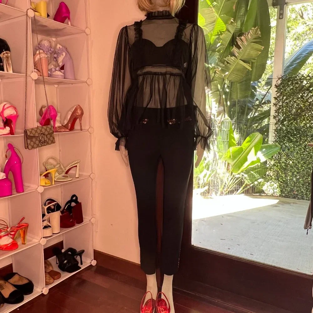 Alexander McQueen Cropped Pants with zipper at ankles and red threading - Picture 3 of 13